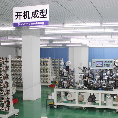 ffc軟排線(xiàn)壓接成型機(jī)_廠(chǎng)家實(shí)力_深圳市鑫美特電子有限公司